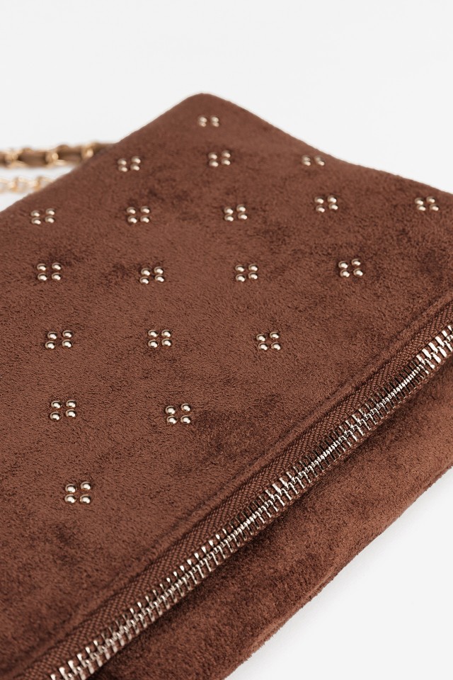 Carteira castanha detalhes metálicos Carteira castanha detalhes metálicos