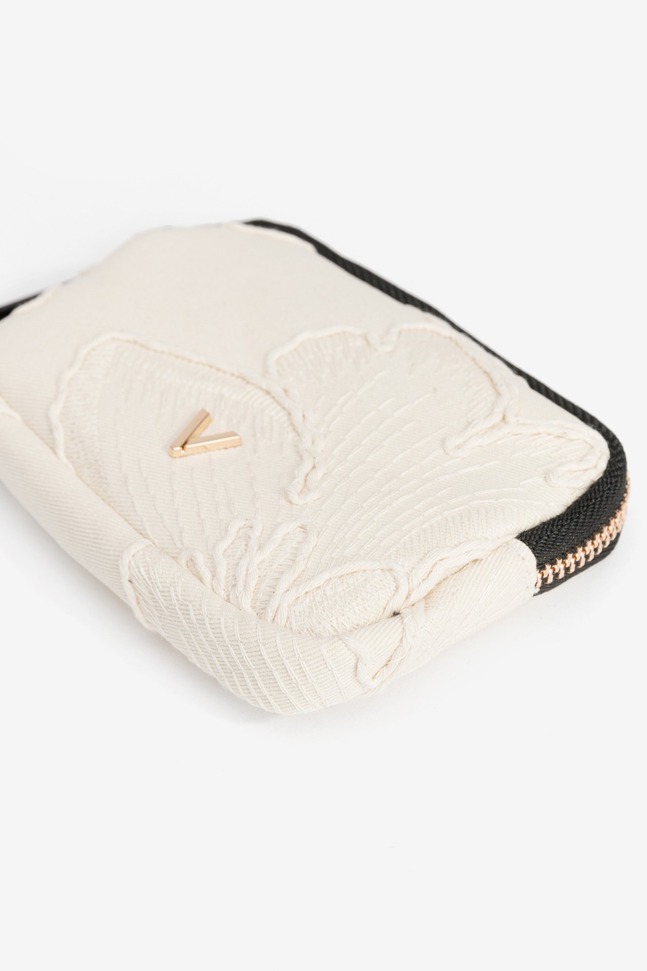 Porta-moedas bege bordado