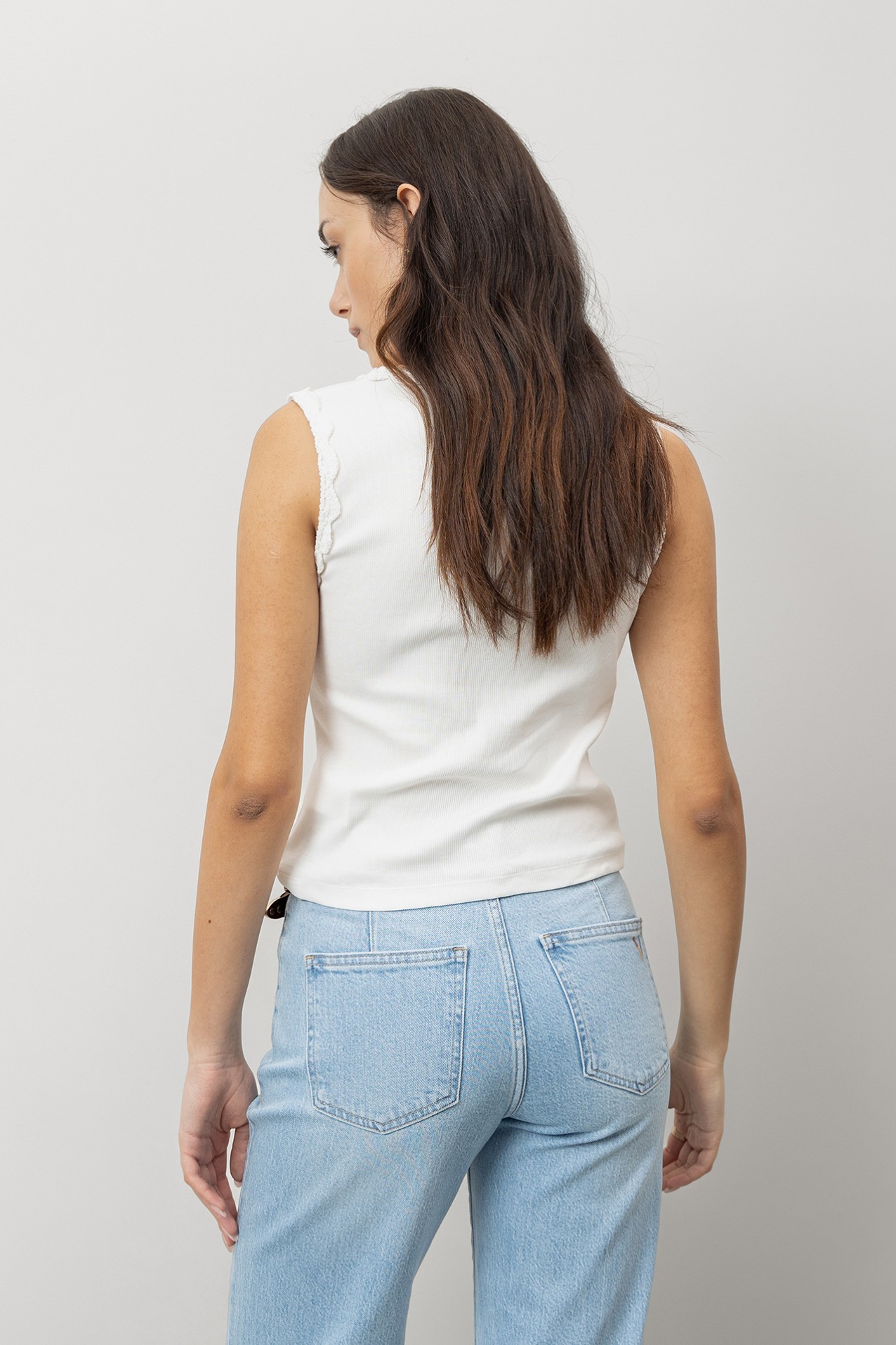 T-shirt slim sem mangas - 71013791_105 - Vilanova