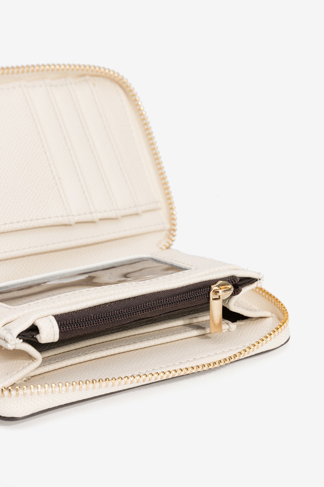 Porta monedas beige elegante
