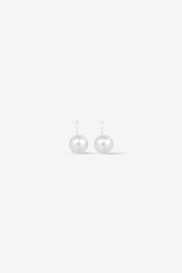 Brincos com p�rolas