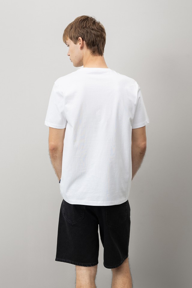 Camiseta Regular con Logo Bordado Camiseta Regular con Logo Bordado
