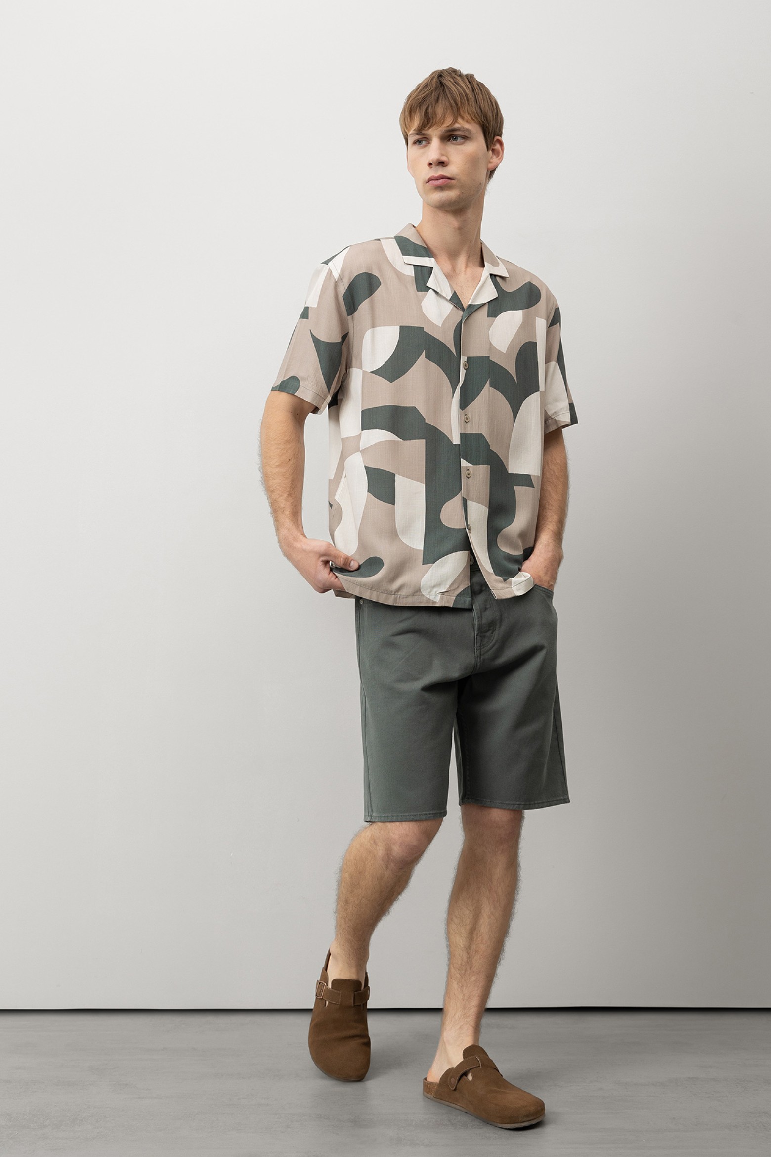 Regular Fit Green Shorts