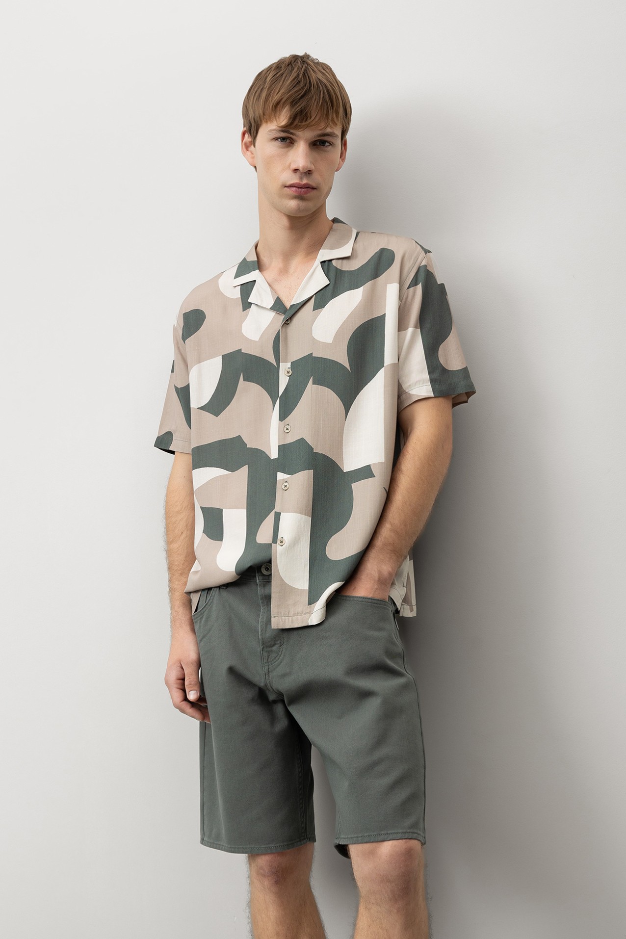 Regular Fit Green Shorts