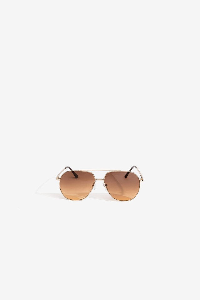 Gold Frame Aviator Sunglasses