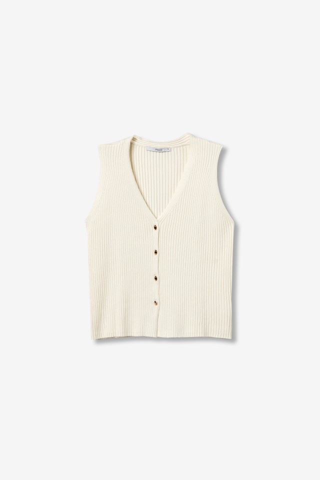 Slim Knit Cream Vest