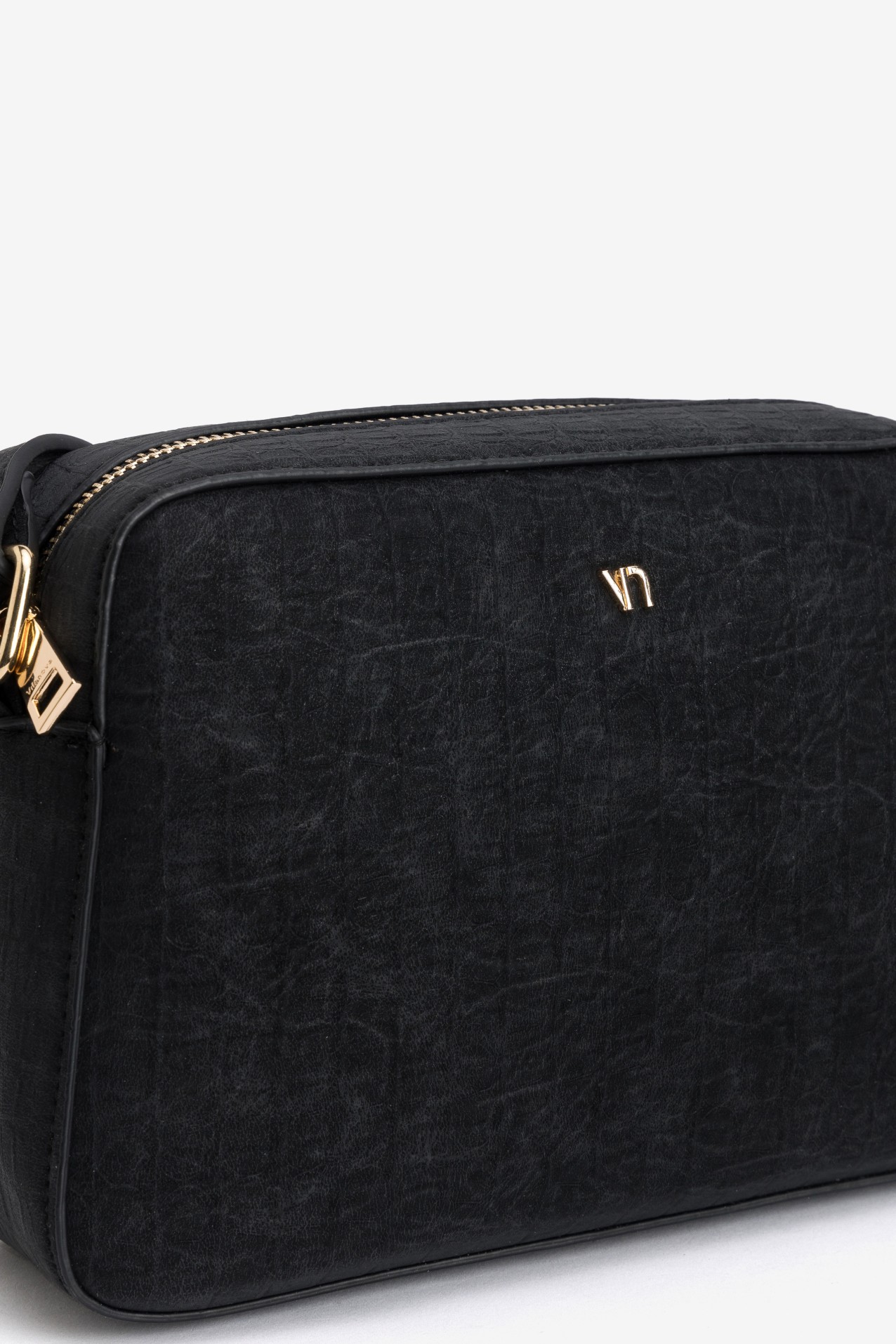 Black Minimalist Crossbody Wallet