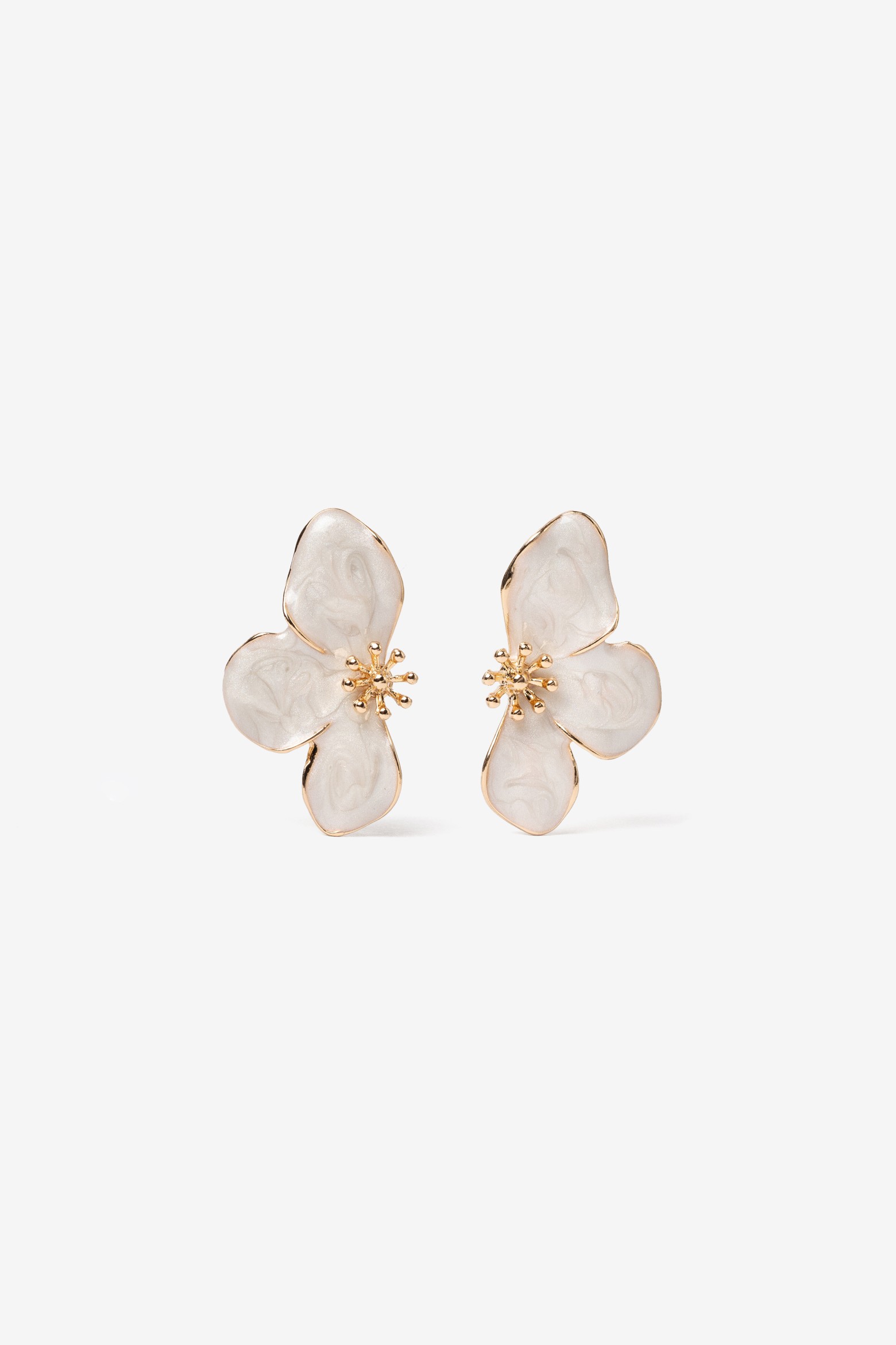 White Floral Stud Earrings
