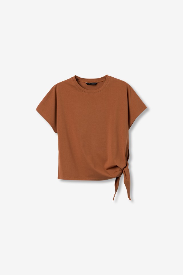 T-shirt regular laranja nó lateral T-shirt regular laranja nó lateral