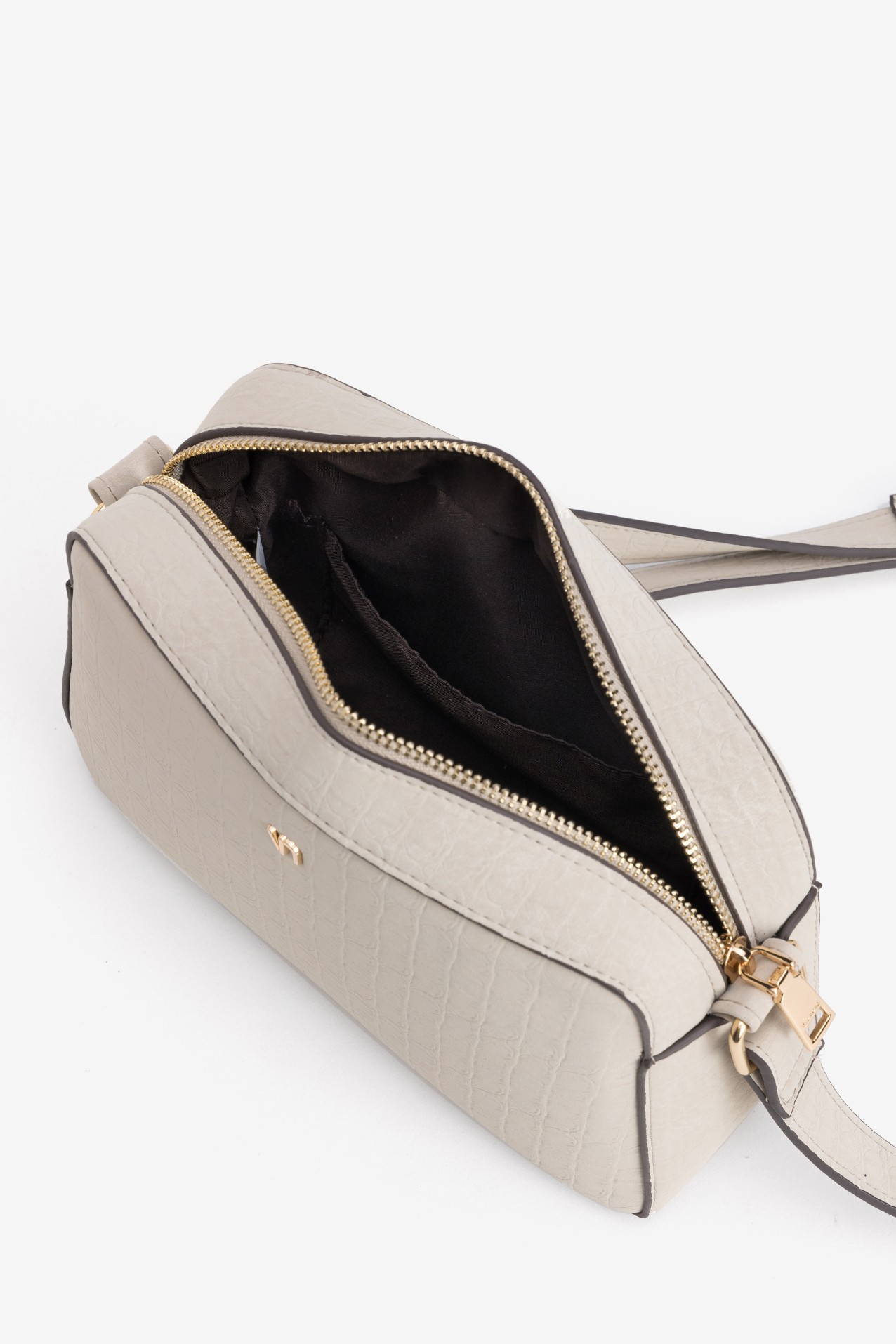 Light Beige Minimal Wallet