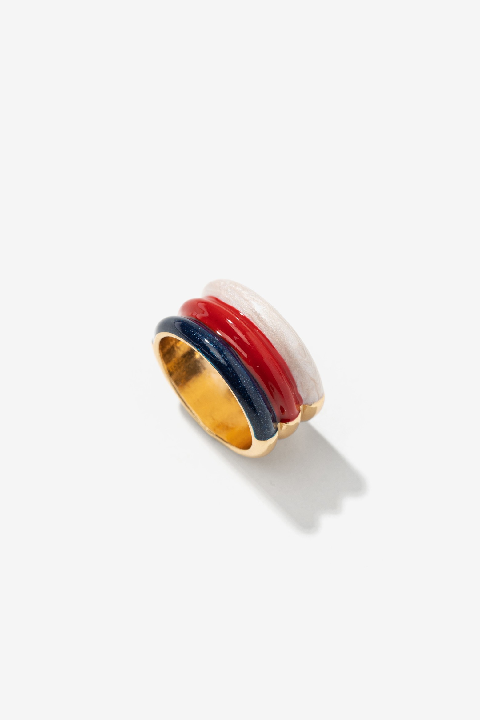 Gold wide ring with stripes