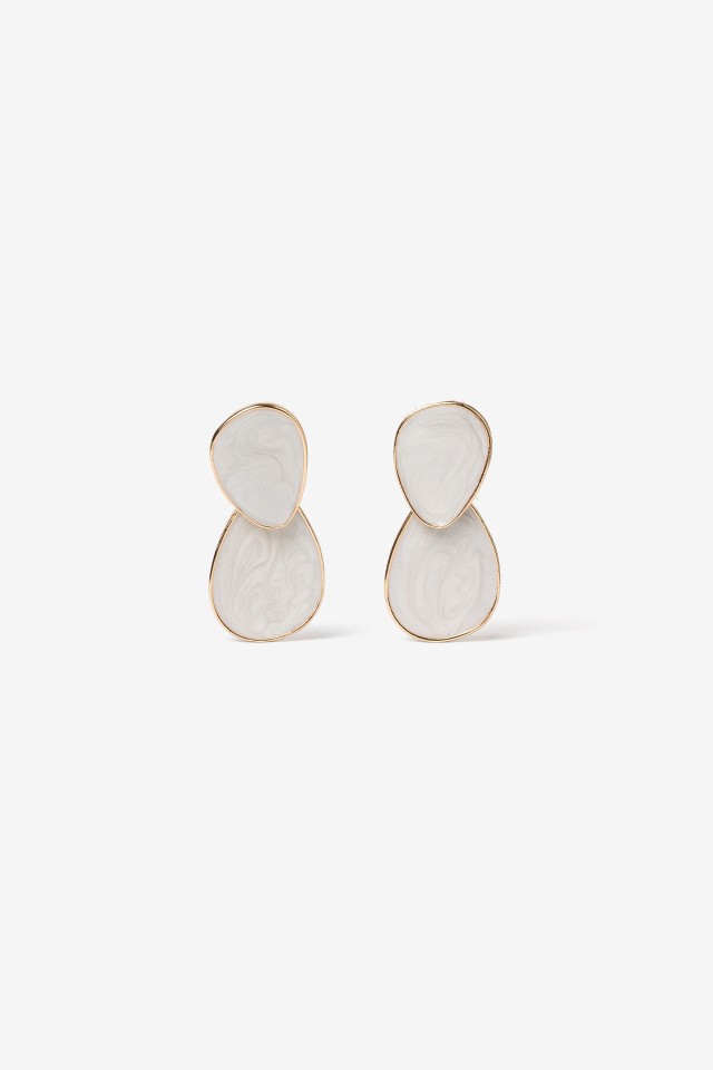 Golden Minimalist Drop Earrings