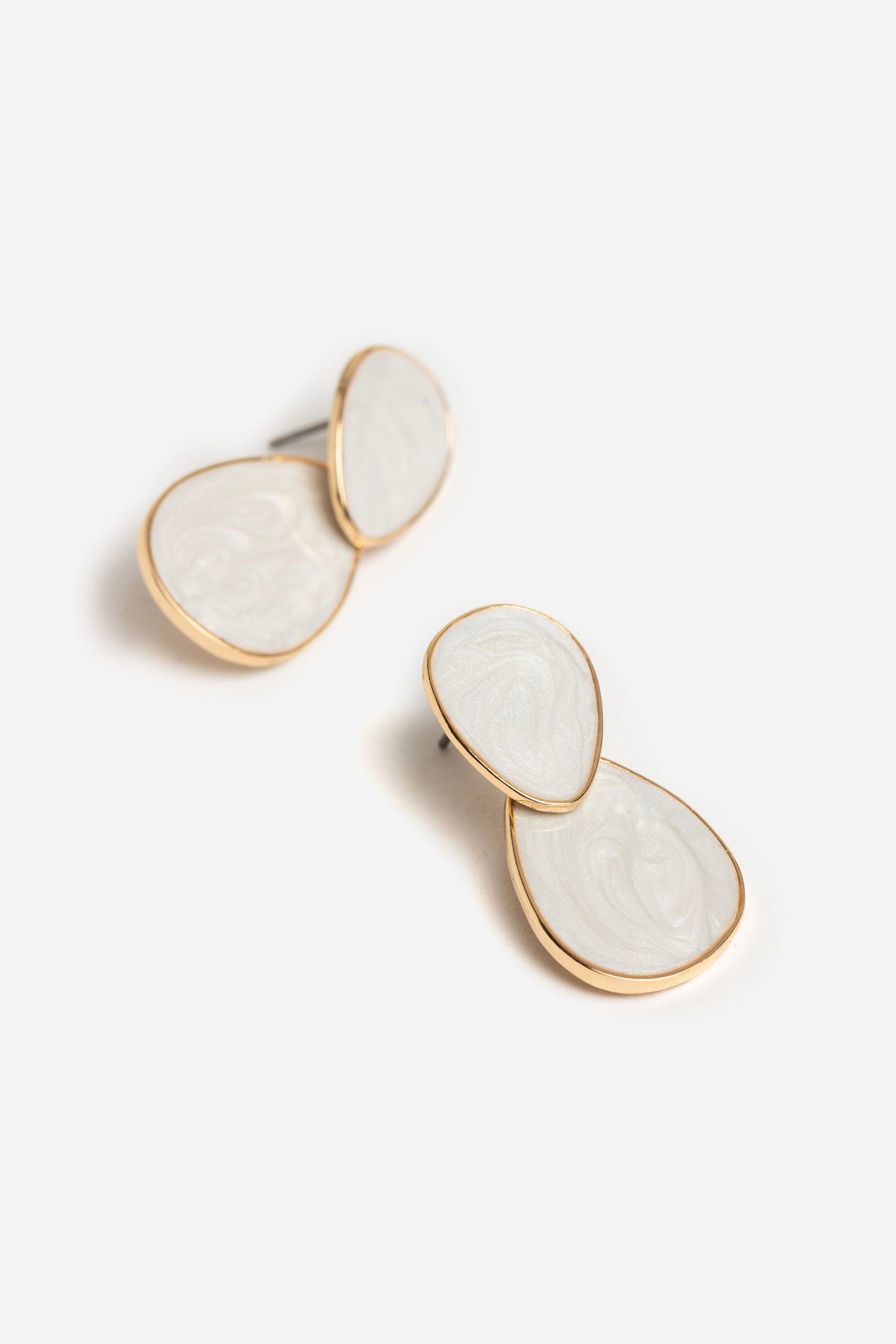 Golden Minimalist Drop Earrings