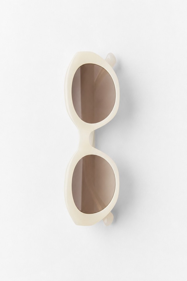 Oval Chunky Sunglasses Beige
