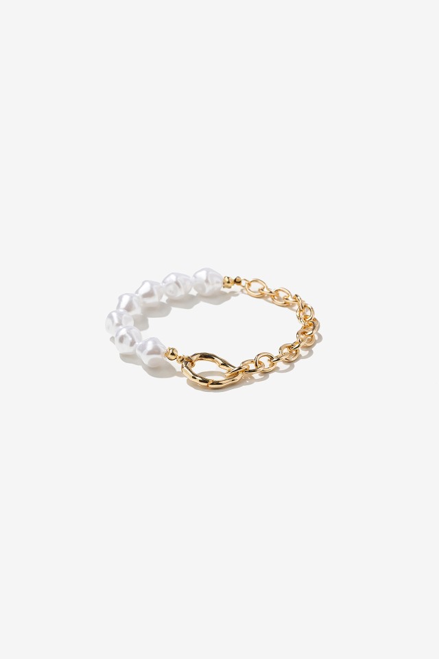 Chunky Gold Chain Bracelet