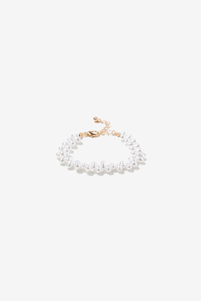 White Beaded Bracelet