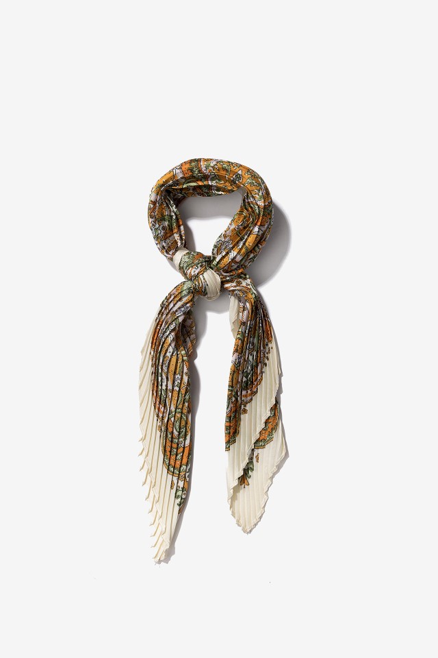Cream Floral Pleated Bandana