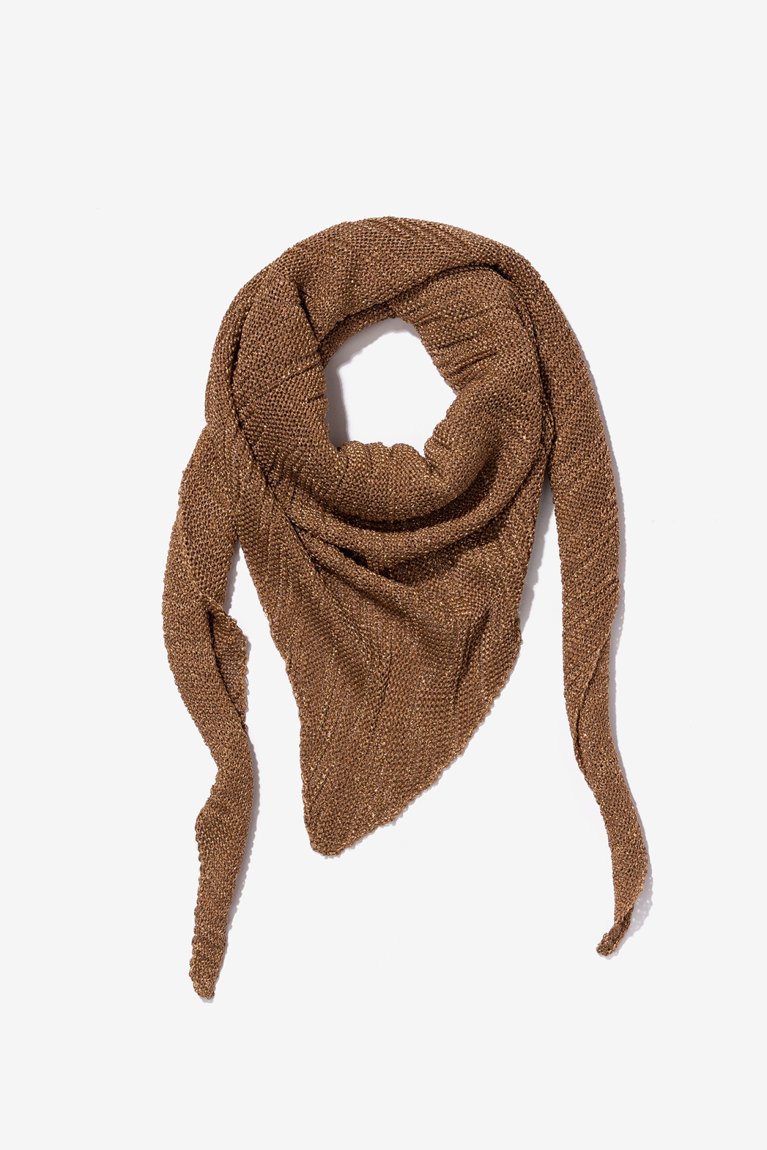 Lenço triangular boho camel