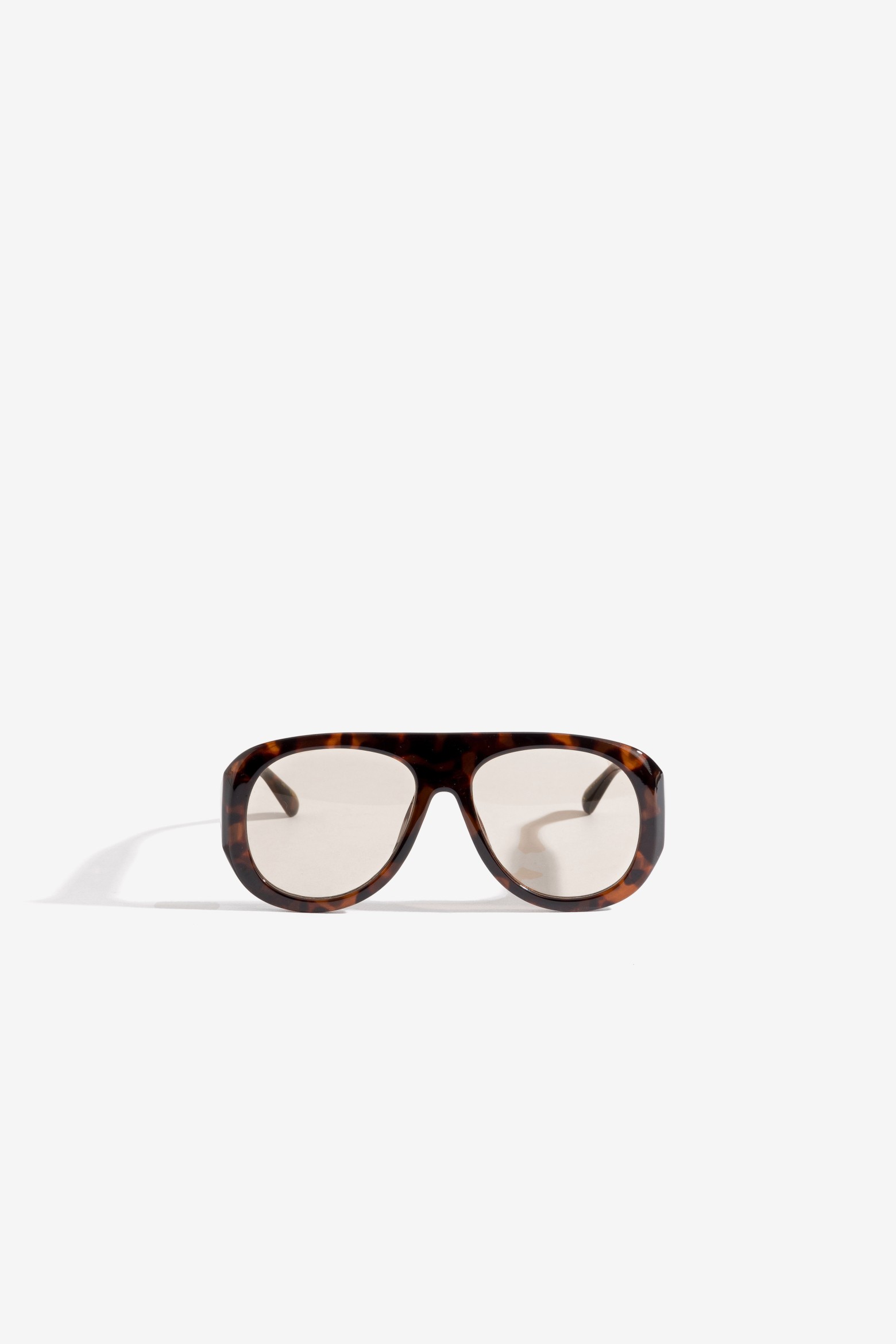 Brown Tortoiseshell Retro Sunglasses