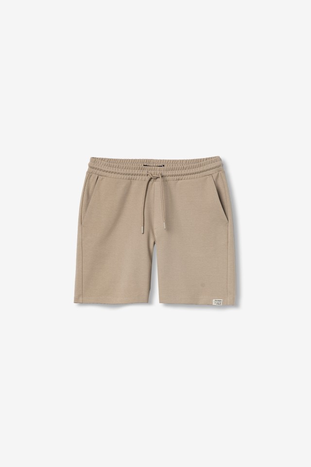 Bermuda jogger beige claro Bermuda jogger beige claro