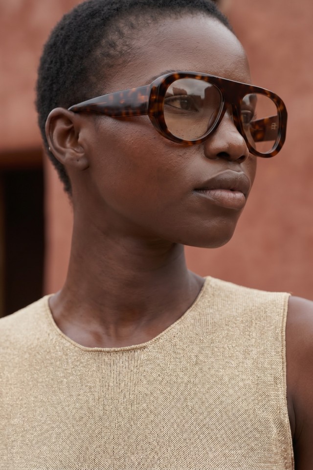Brown Tortoiseshell Retro Sunglasses