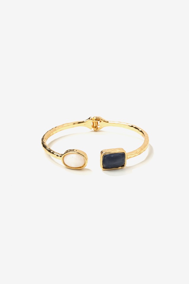 Gold Bracelet With Stones