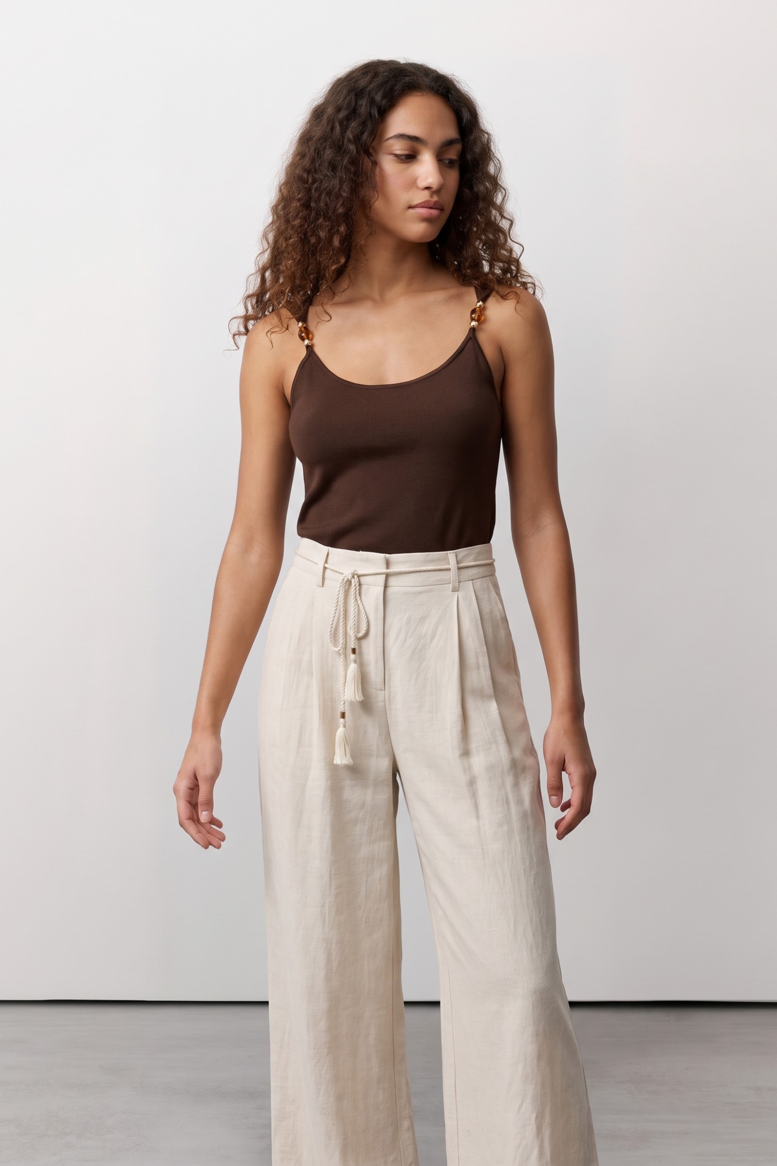 Slim Brown Knit Top