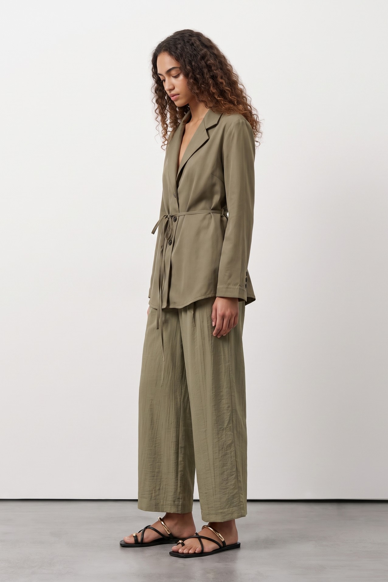 Short Green Waist Tie Jacket