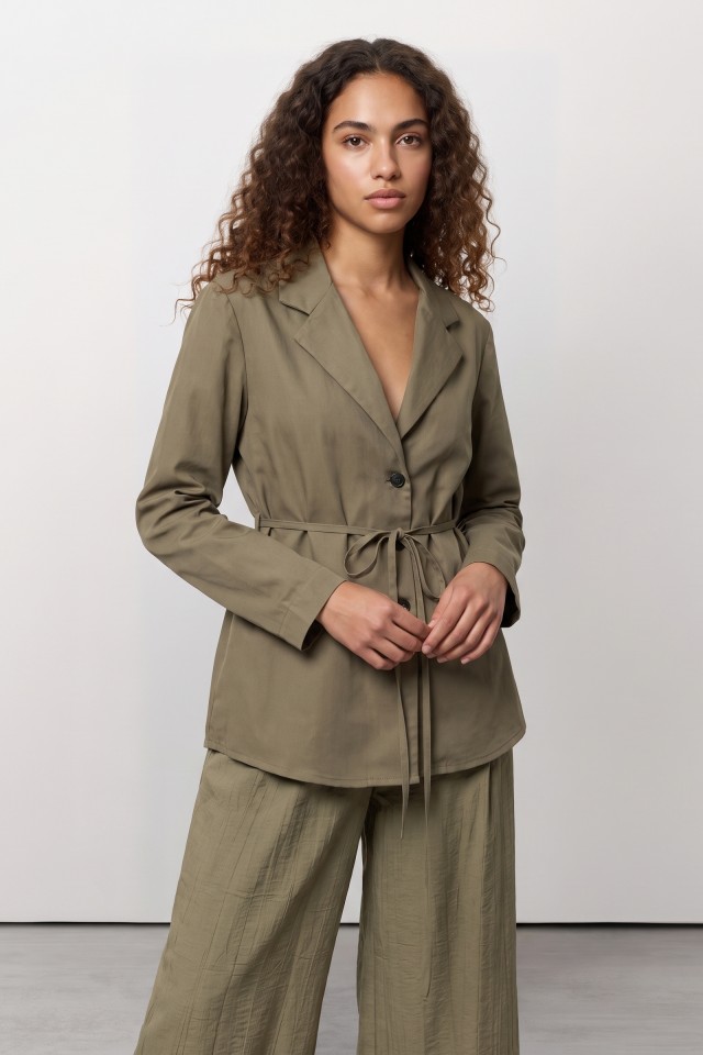 Short Green Waist Tie Jacket