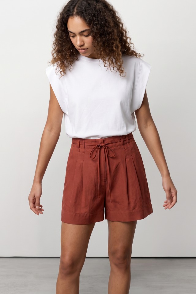 White Minimalist Straight T-shirt