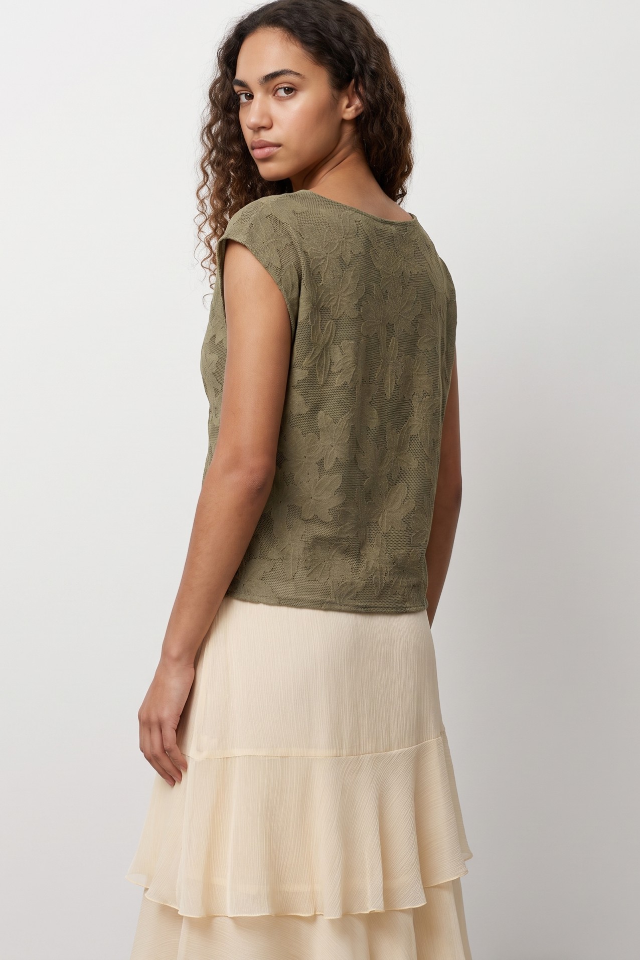 T-shirt verde entran�ada regular