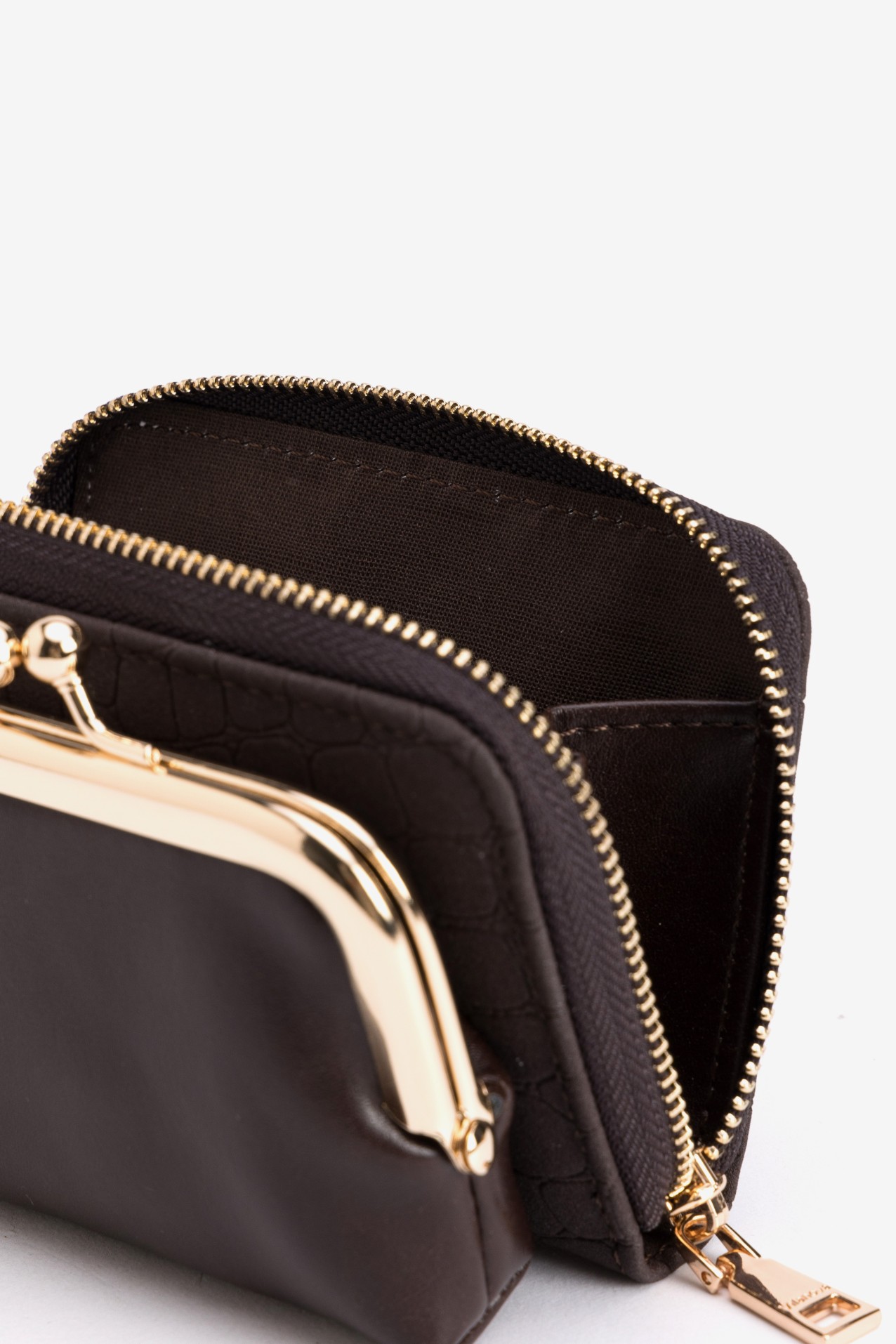 Brown Coin Purse Minimalist