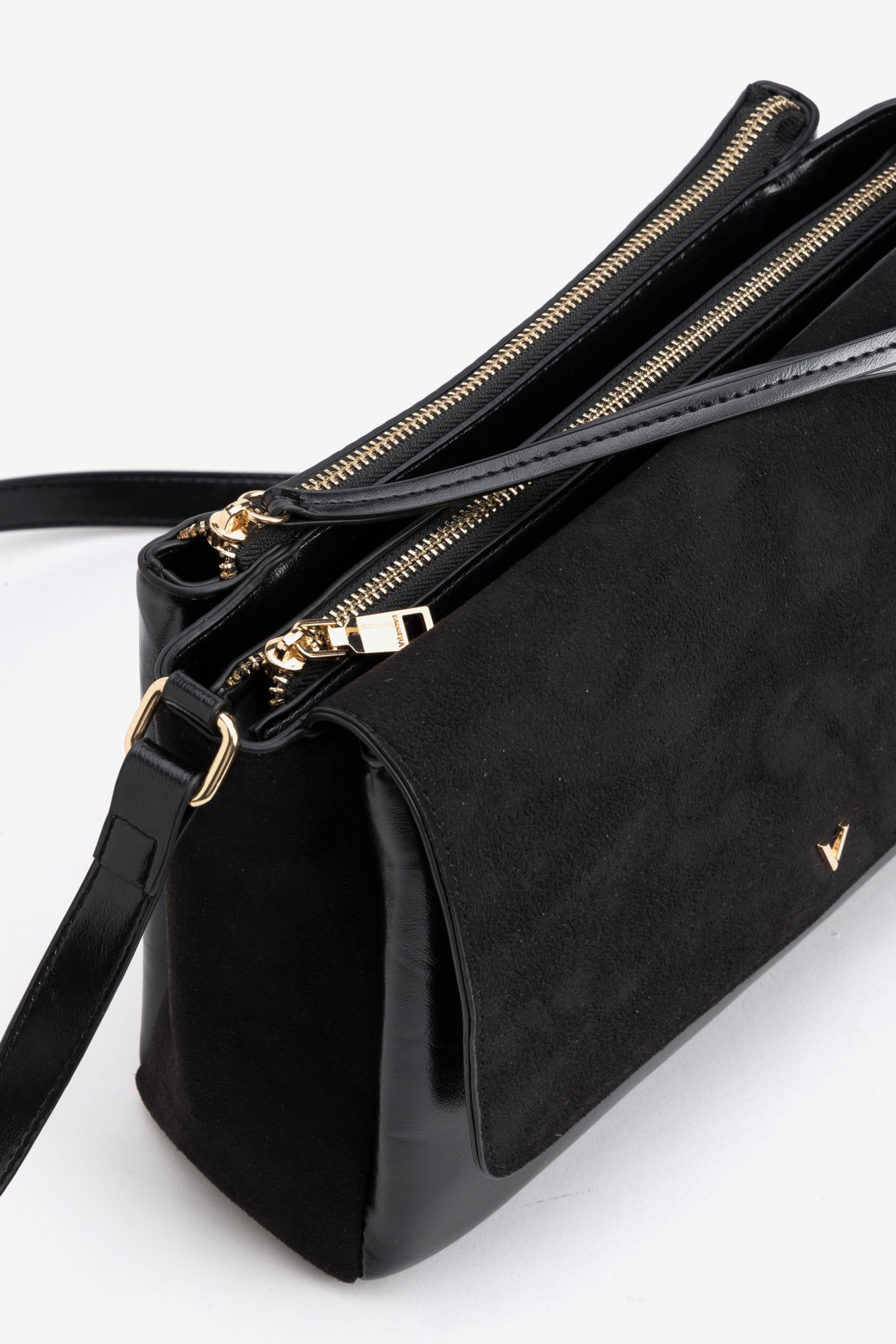 Black Minimalist Wallet Bag