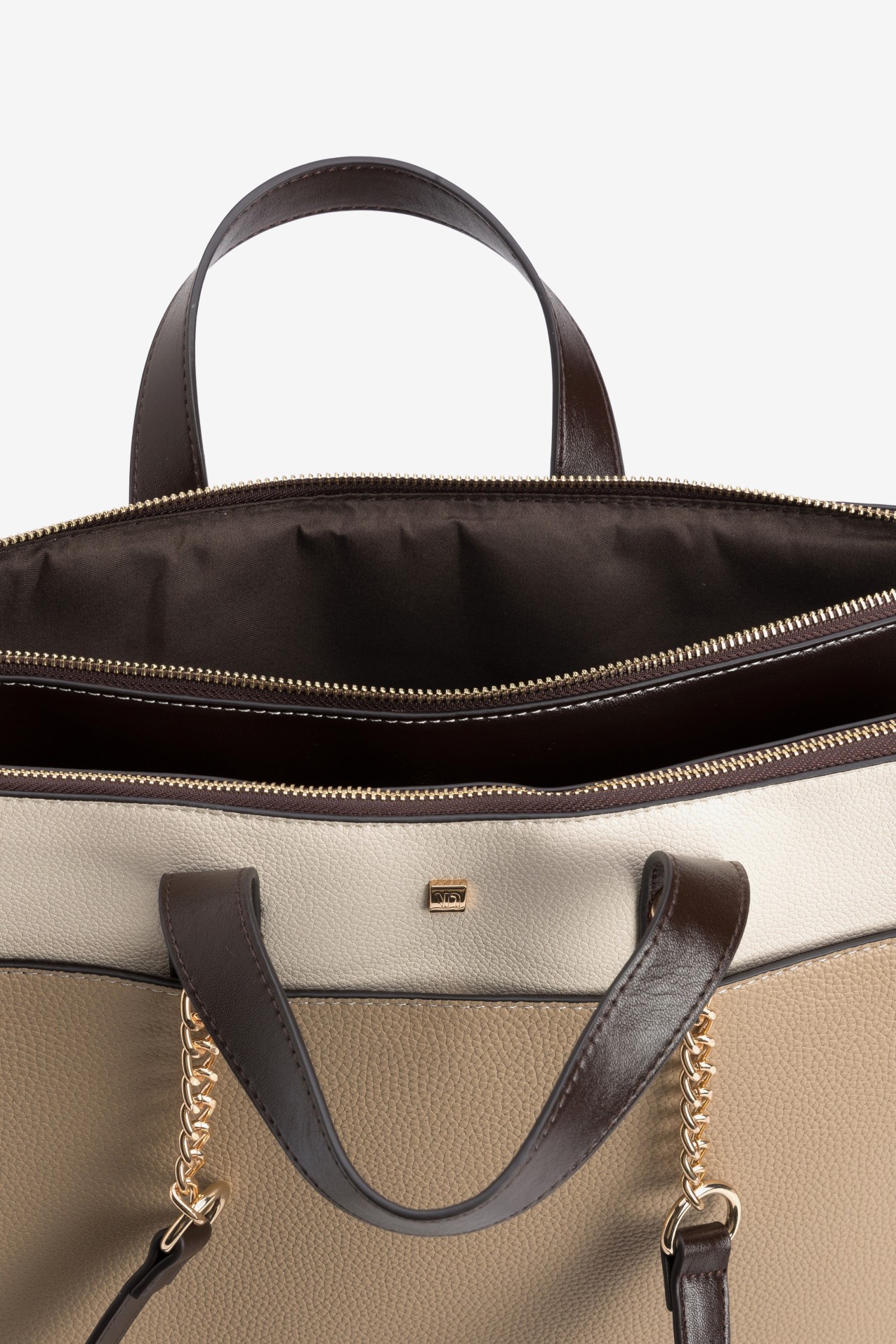 Cartera beige estructurada chic