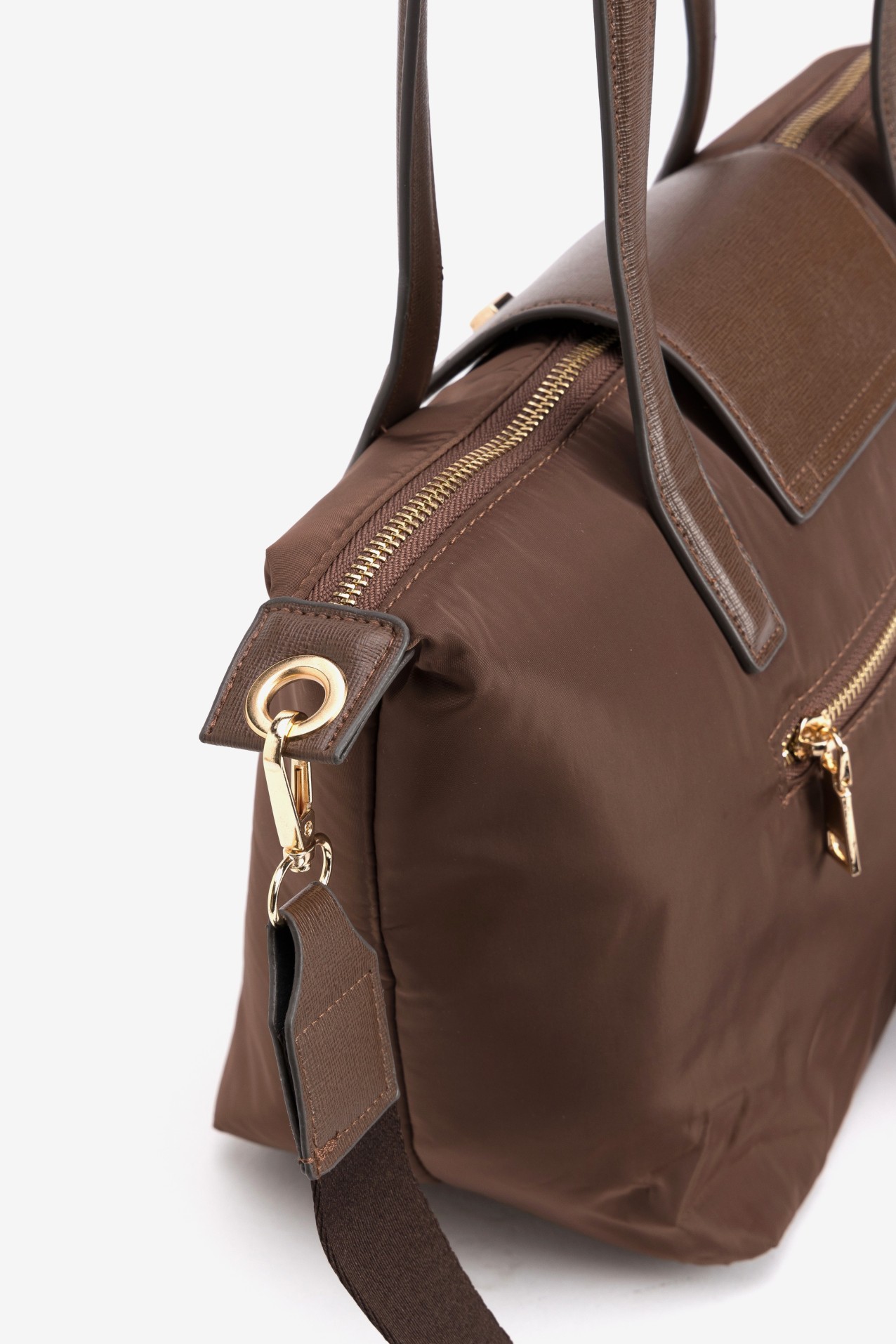 Brown Shoulder Bag Detail