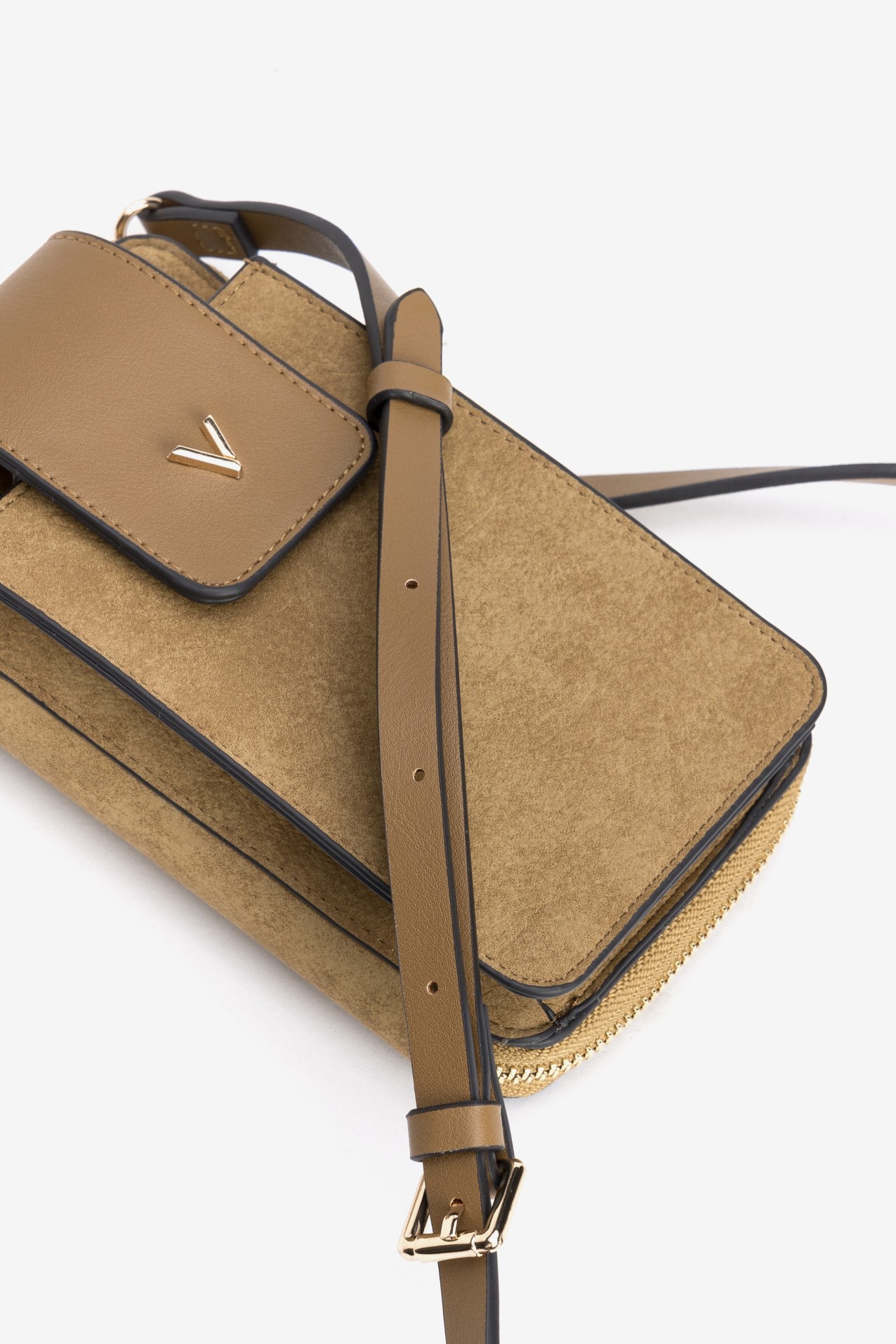 Porta-moedas castanho com al�a