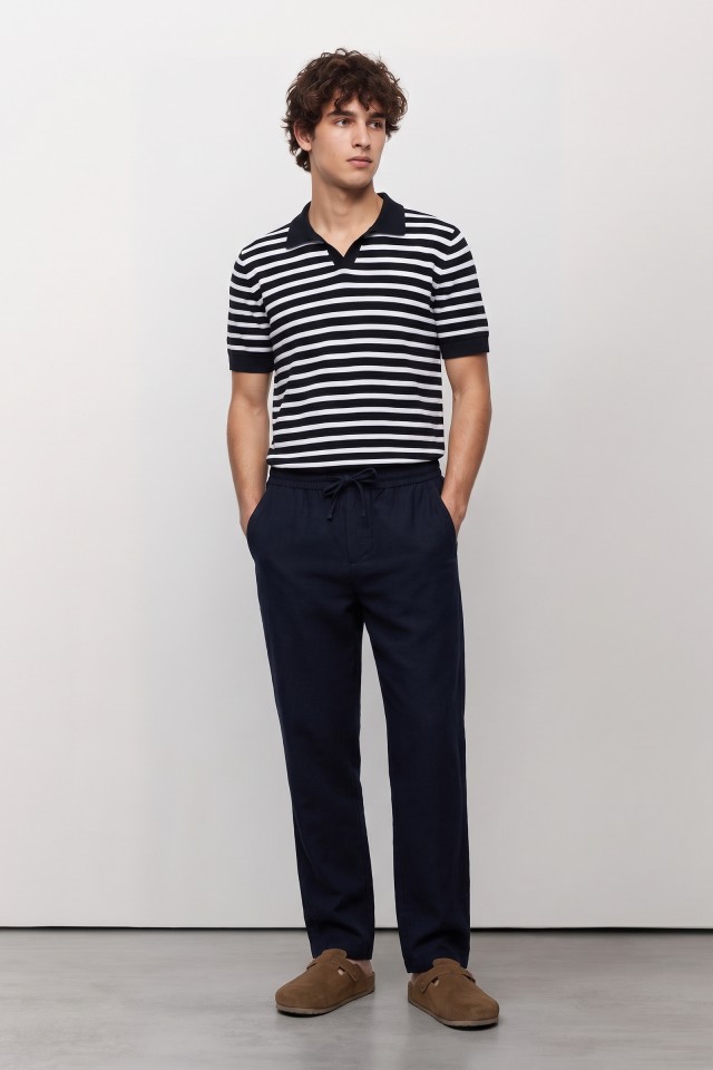 Polo riscas azul-marinho regular Polo riscas azul-marinho regular