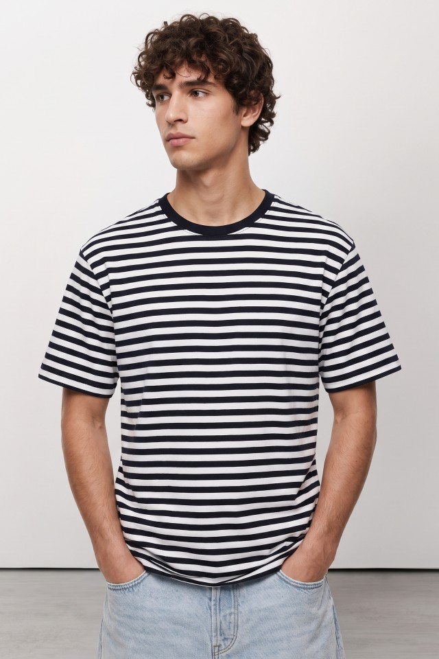Navy Striped Regular T-shirt