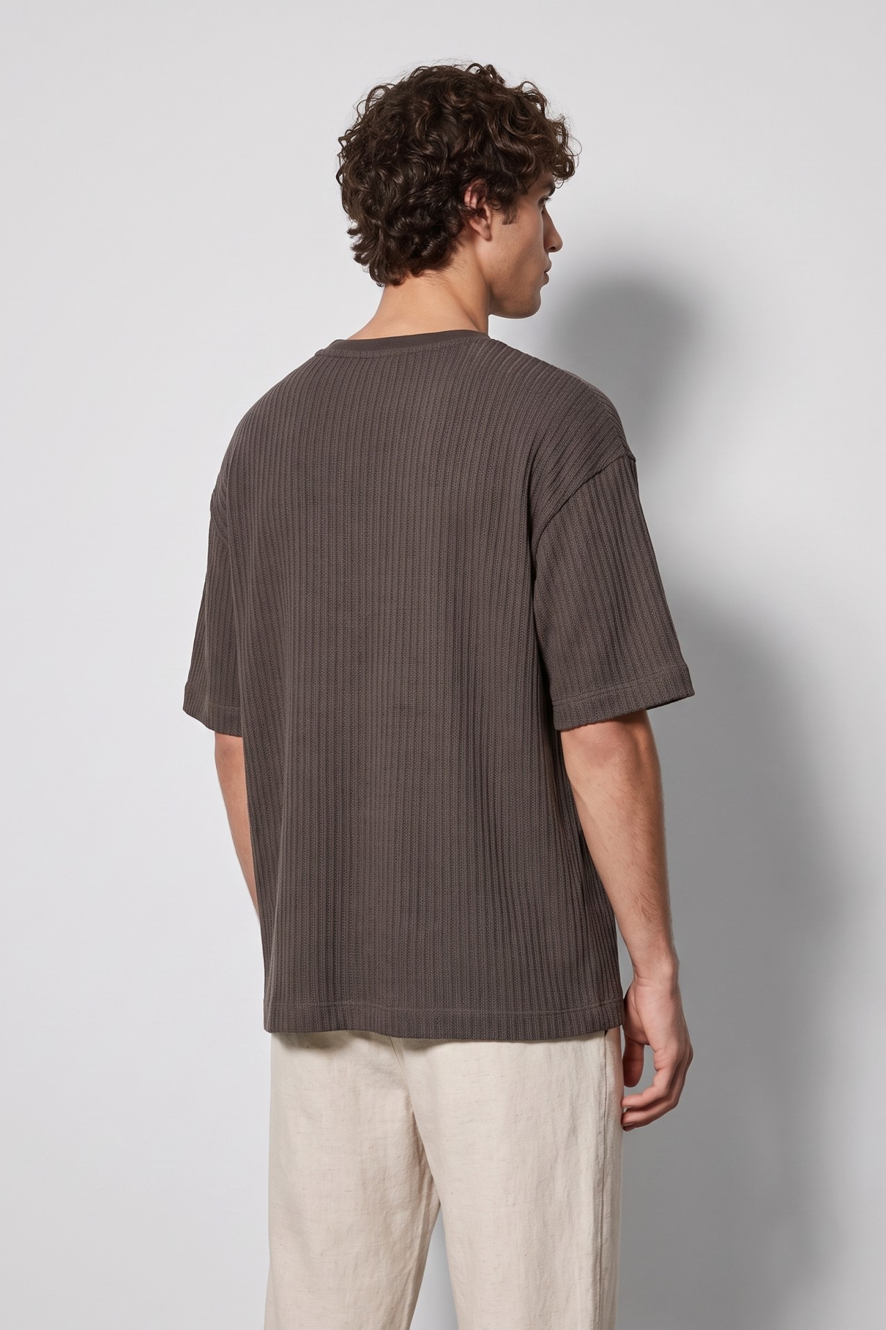 Relaxed Brown Ribbed T-shirt