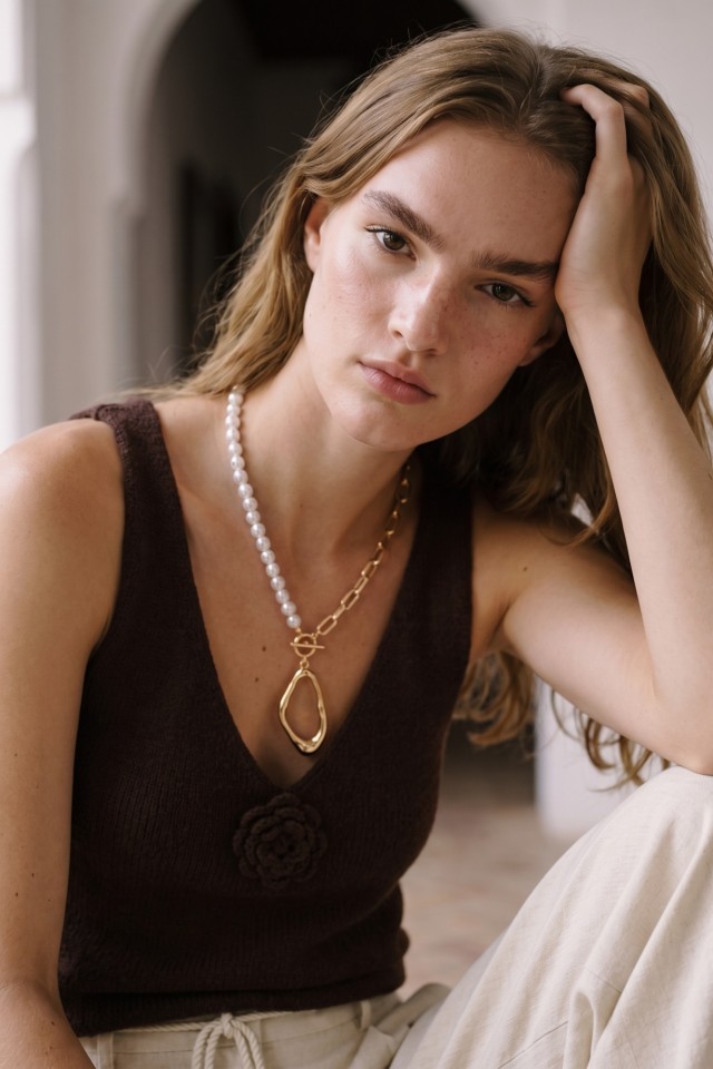 Chunky Pearl And Gold Necklace