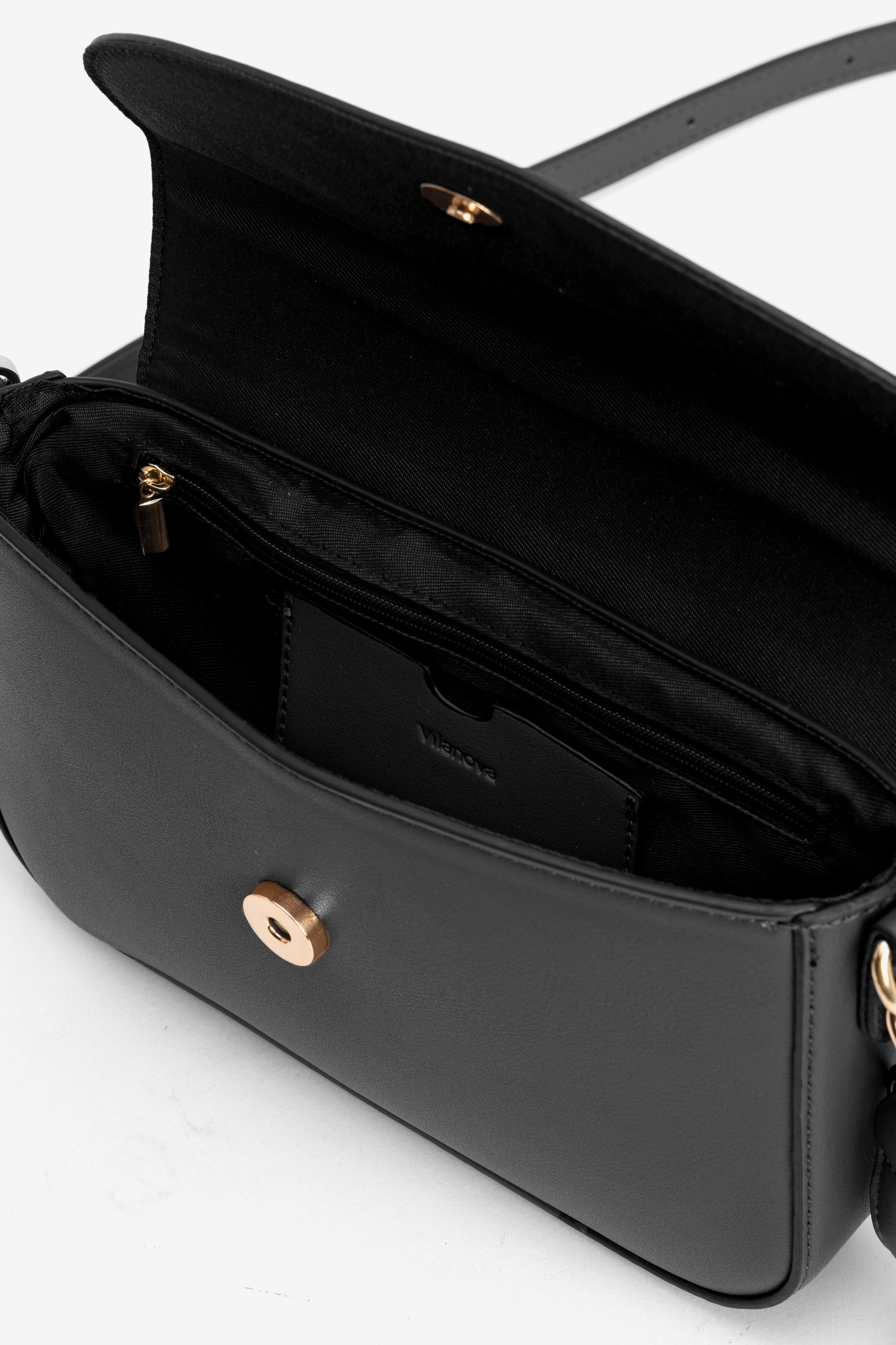 Black Minimal Wallet Bag
