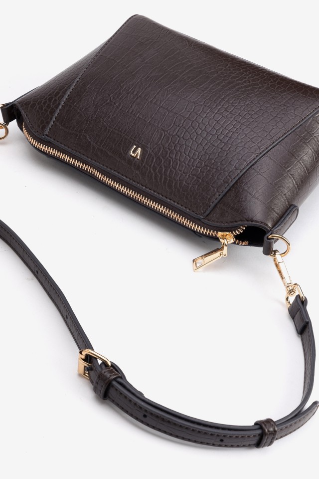 Brown Textured Crossbody Wallet Brown Textured Crossbody Wallet