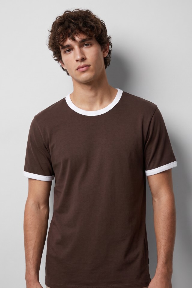 Brown Retro Casual Tee