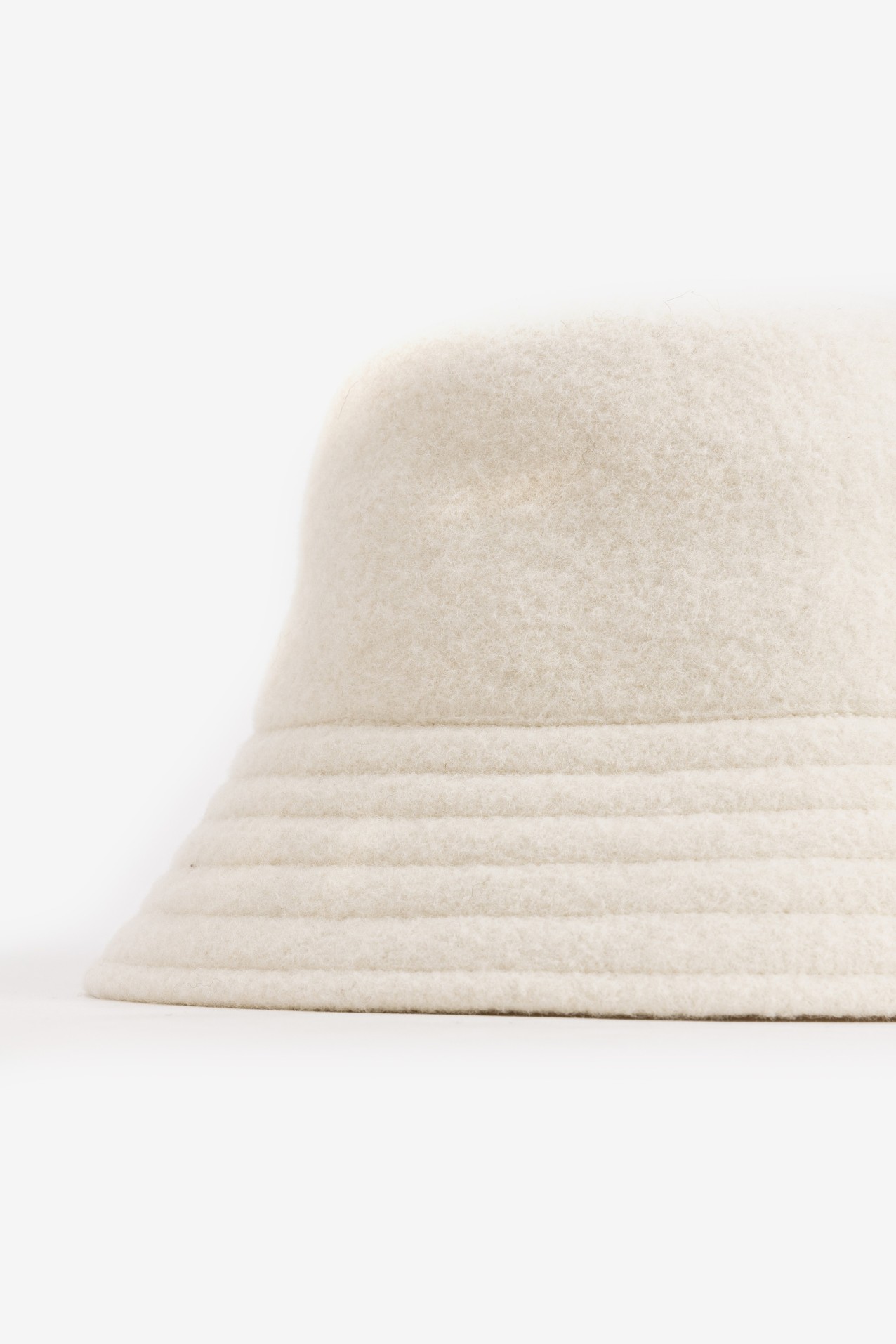 Sombrero bucket beige claro