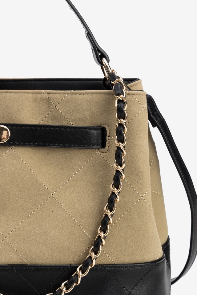 Beige Quilted Chain Wallet Beige Quilted Chain Wallet
