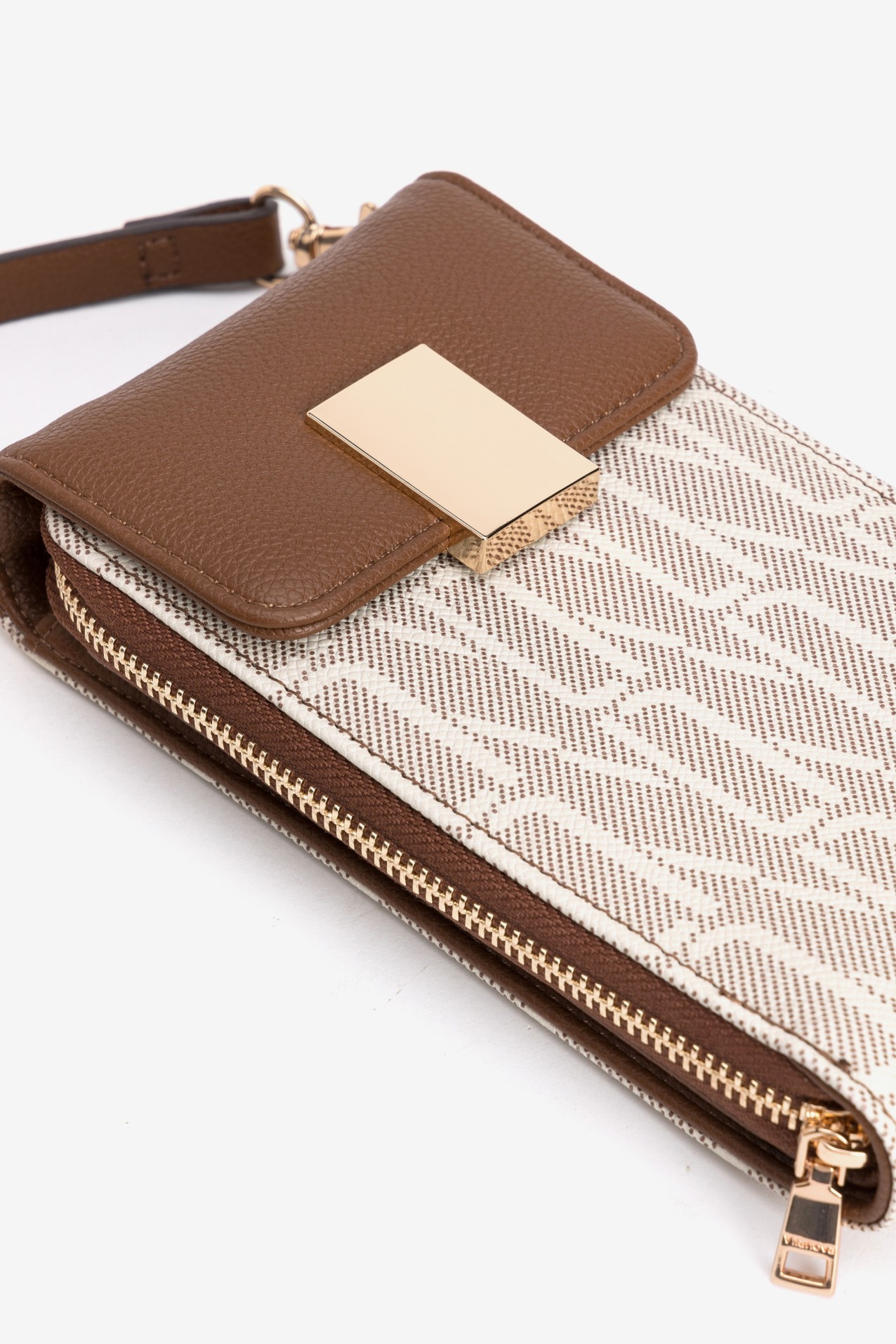 Porta-moedas com al�a castanha