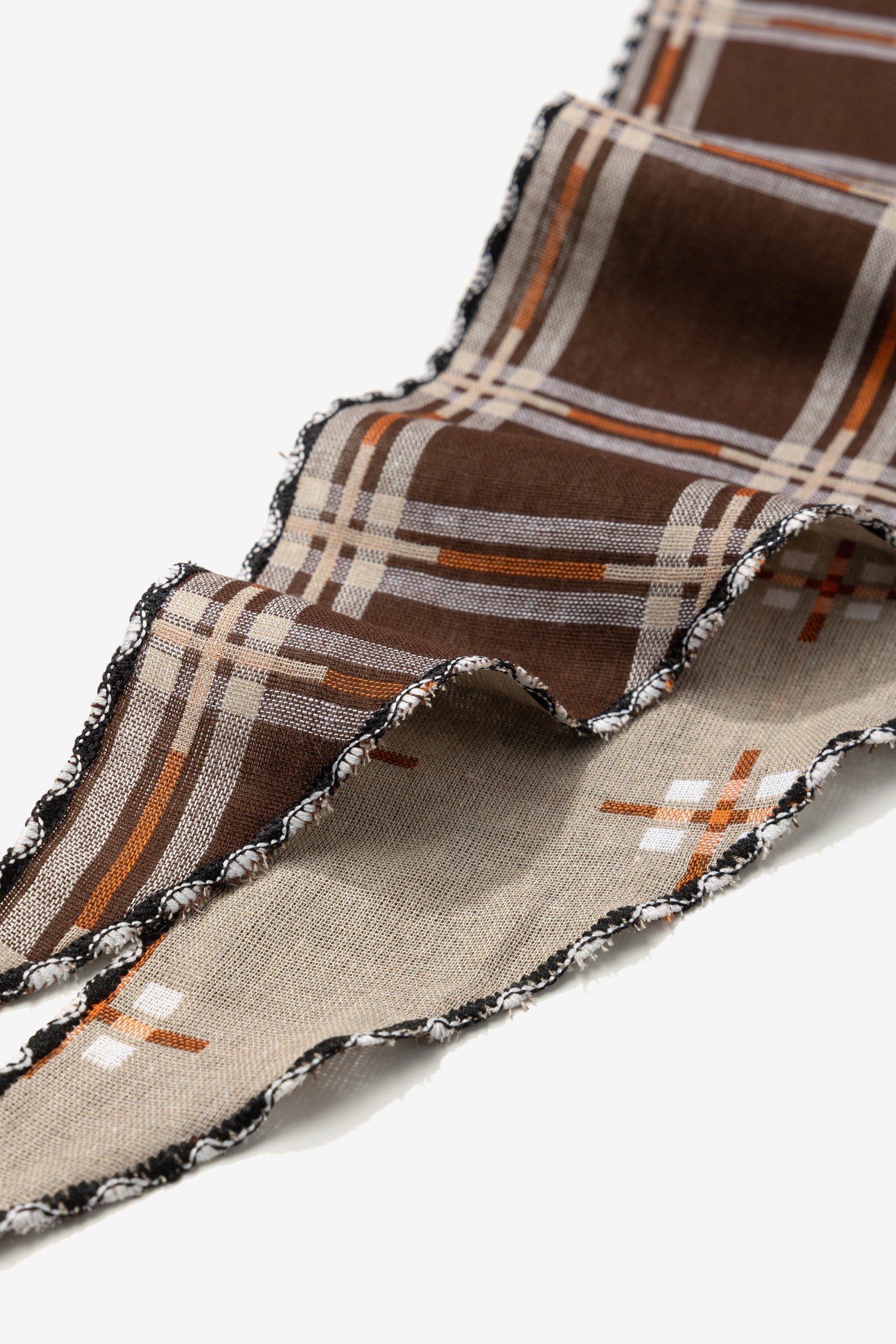 Bandana triangular marr�n cuadros