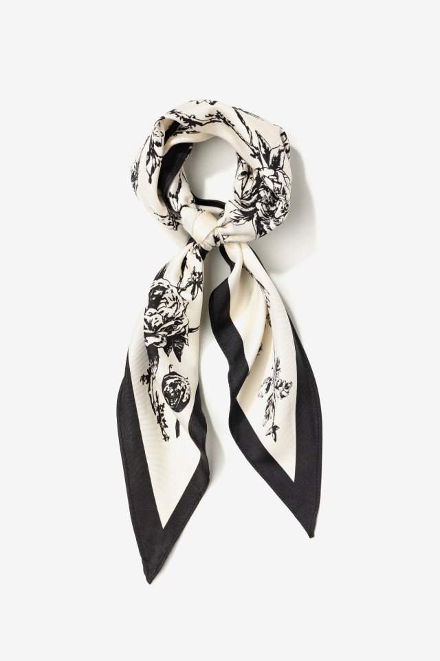 Bandana floral Preto e Branco