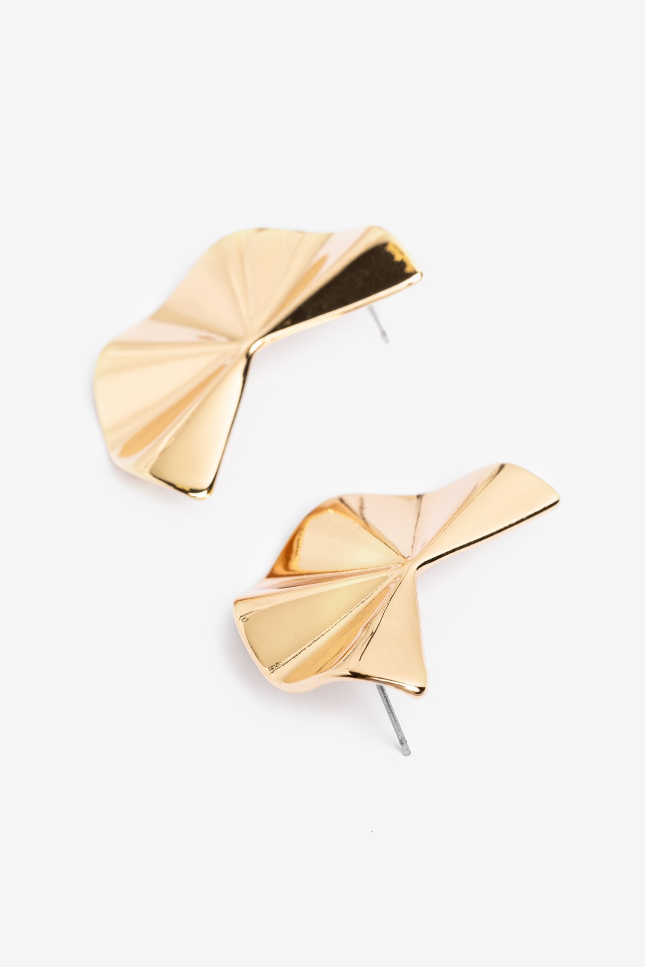 Brincos dourados chunky geom�tricos