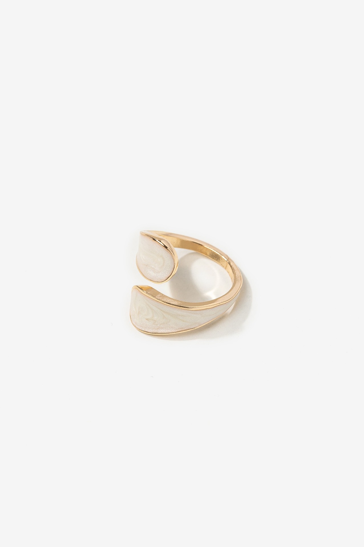 Gold Tone Chunky Ring